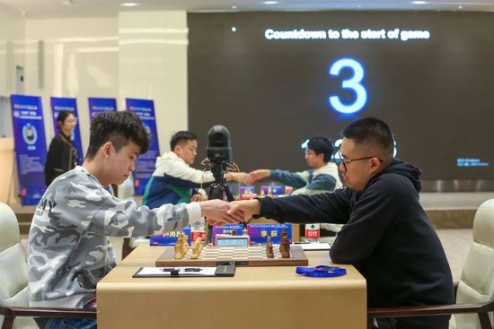 亚洲综合在线播放