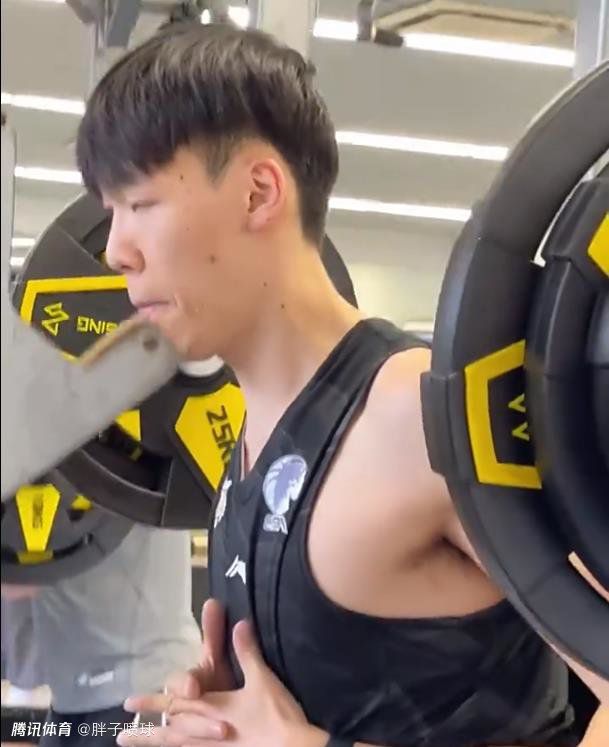 中国一级特黄**毛片